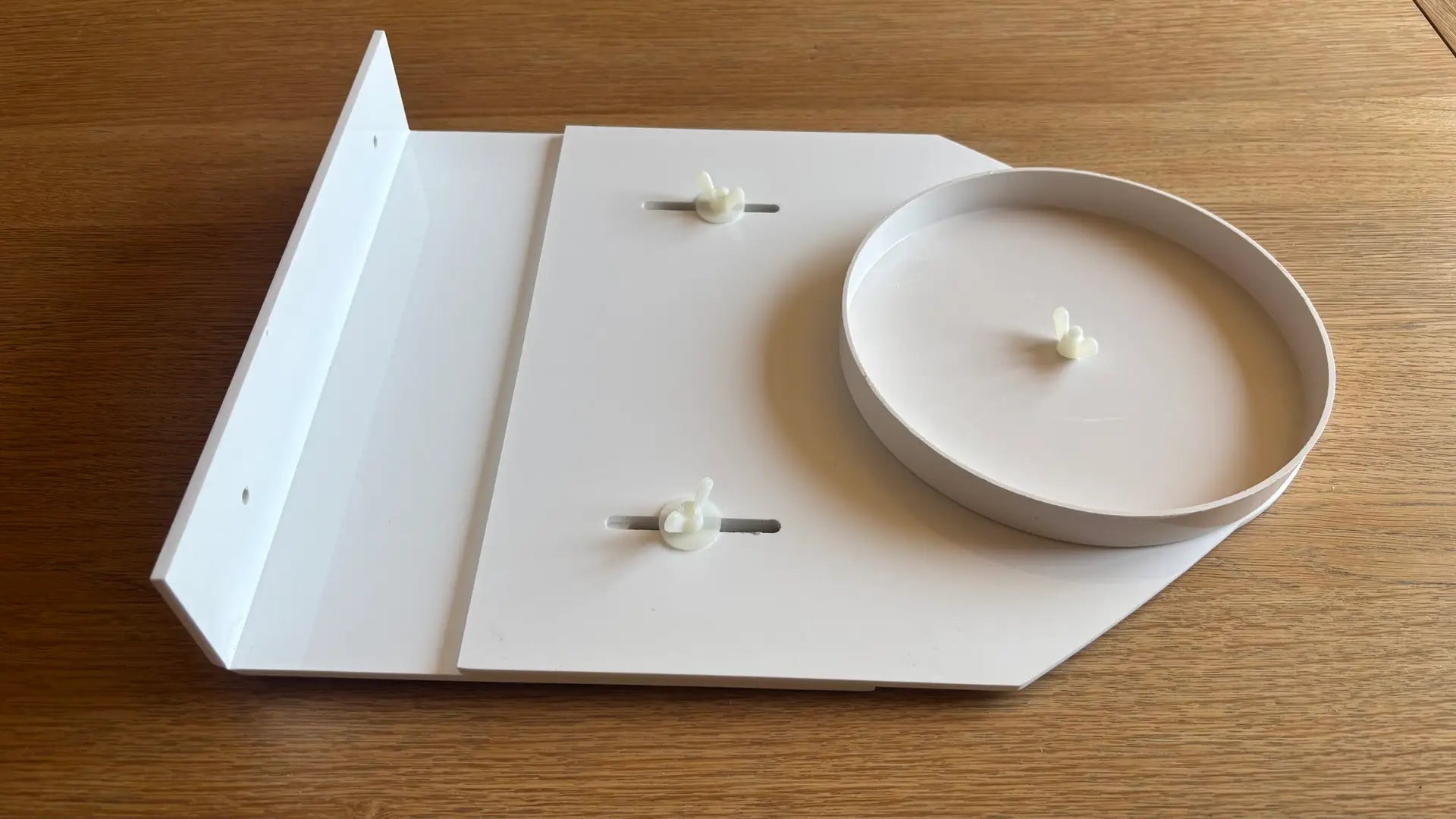 Bubble Tube Wall Bracket image 0